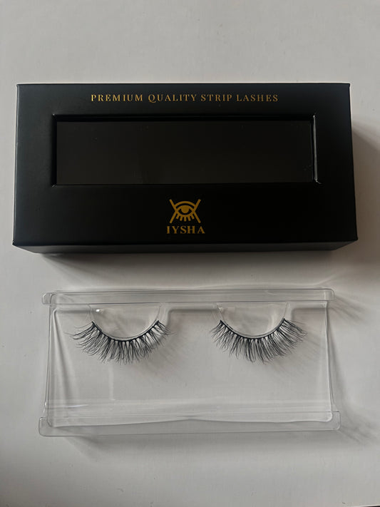 Strip Lashes - SOVEREIGN